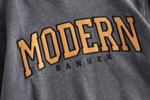 PATCH EMBROIDERED MODERN SWEATER 28