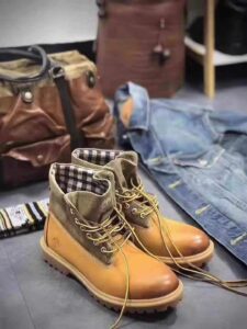 HOT STYLE LAPEL RHUBARD BOOT 5