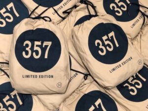 color original classic denim Jeans 32